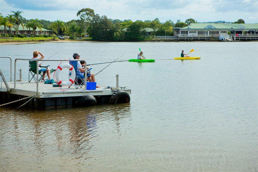 Maroochy Waterfront Motel Sunshine Coast Exterior photo